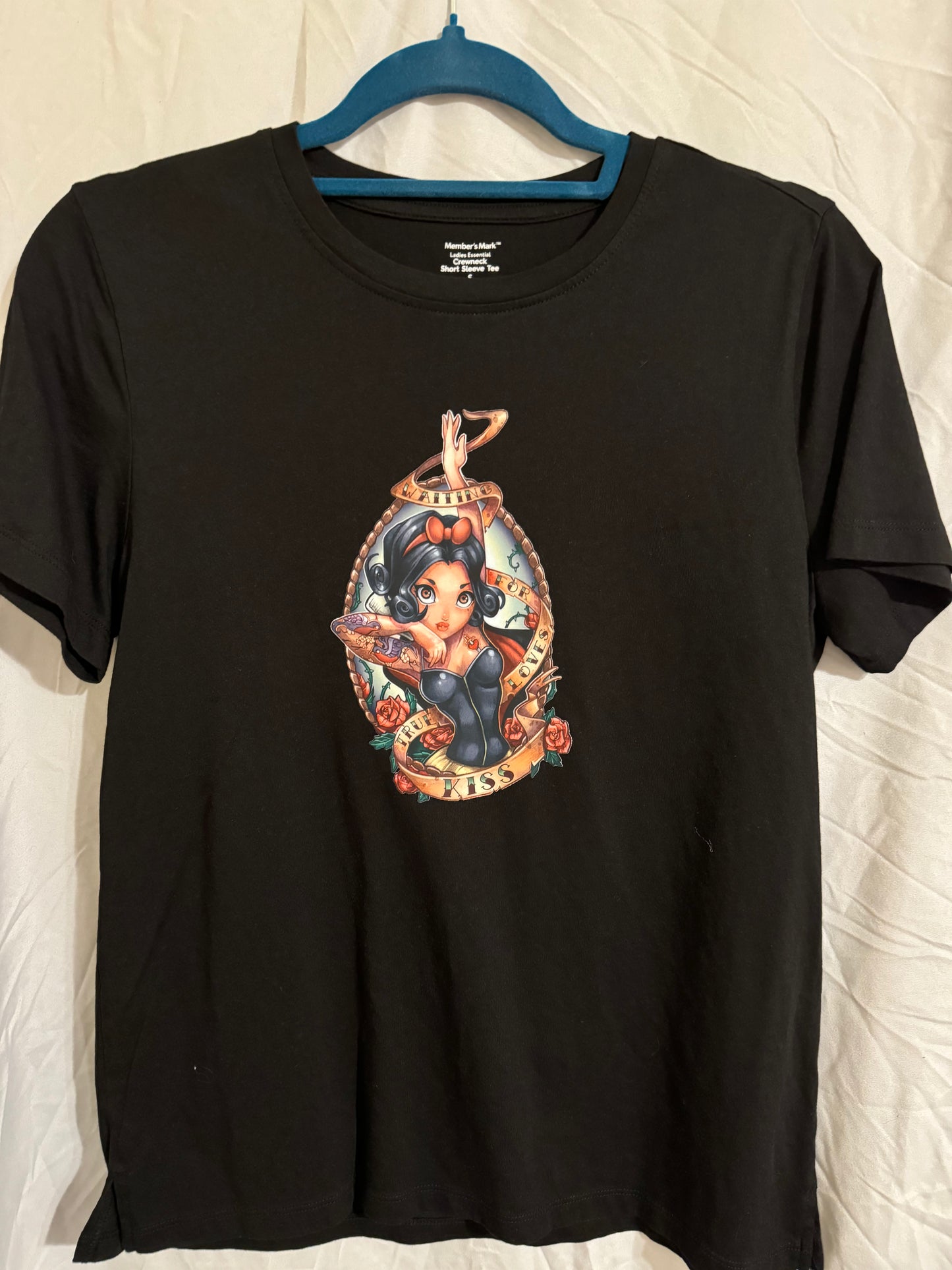 True Love’s Kiss - Ladies Crew Neck Shirt